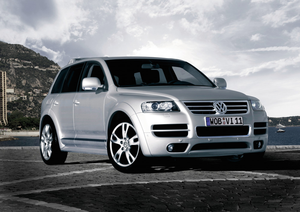 Volkswagen Touareg W12